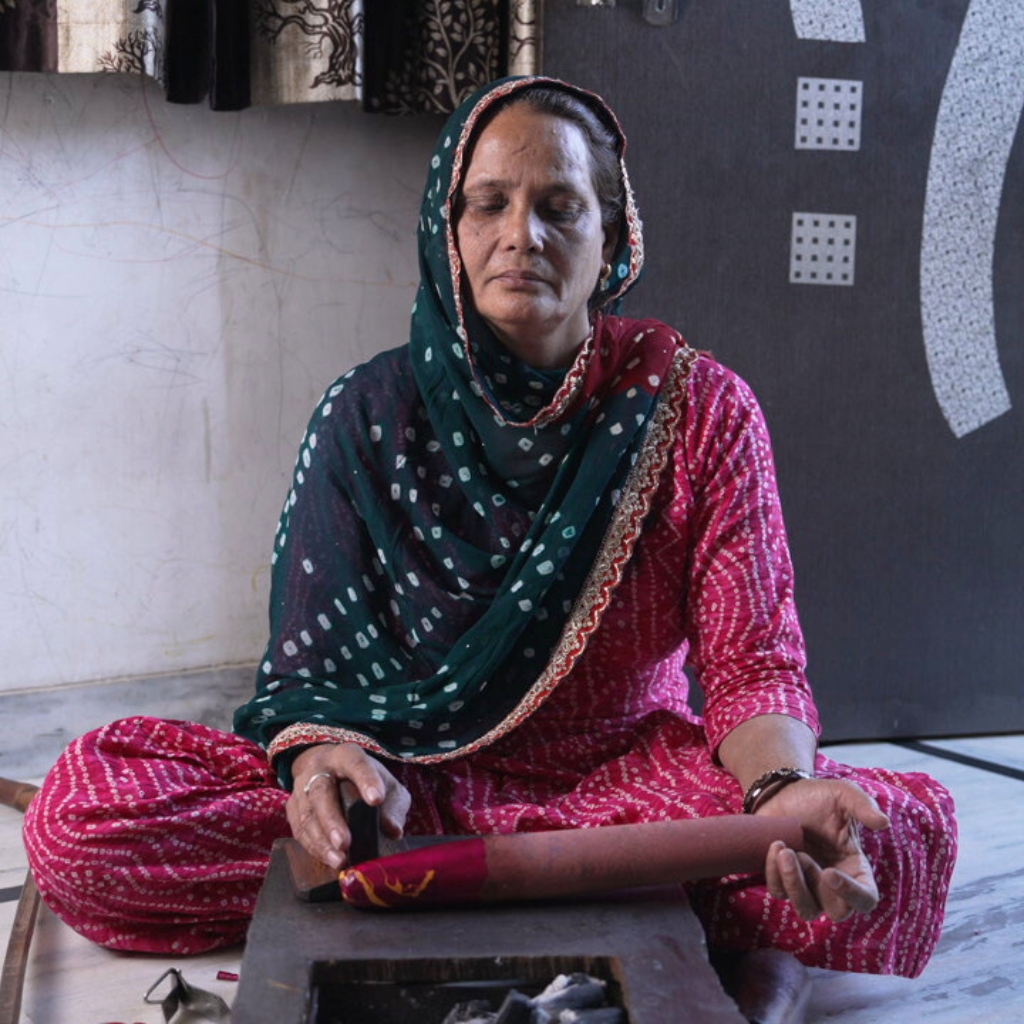 Lac work Raisa Begam Ajmer